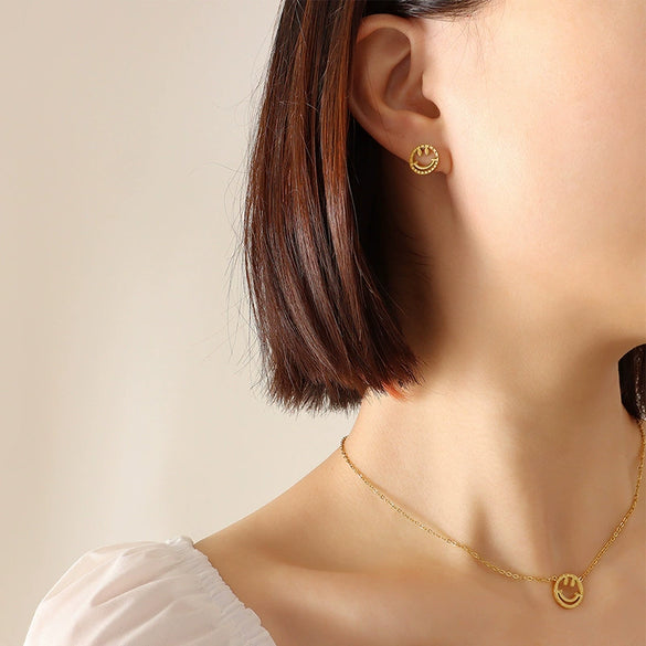 Fashion Jewelry Set With Smile Face Hollow Pendant Titanium Steel 18K Gold Plated Earrings Necklace Bracelet