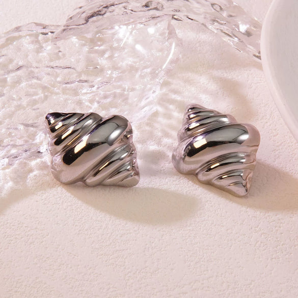 Fashion Jewelry Stainless Steel Ice Cream Shape Cow Horn Stud Conch Earrings For Women Seiko