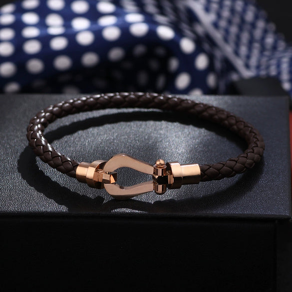 Fashion Jewelry Stainless Steel Leather Bracelet With U Shape Styling And Electroplating For Women