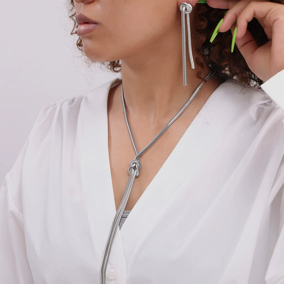 Fashion Knotted Tassel Snake Chain Long Necklace And Earrings Set Titanium Steel Electroplated With Gold