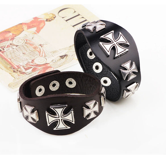 Fashion Leather Alloy Bracelet With Cross Rivet Letters Numbers Text Pattern Electroplating For Men