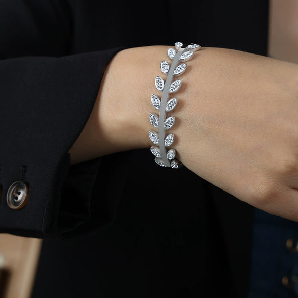 Fashion Light Luxury 316L Stainless Steel Gold Plated Diamond Leaf Shape Bracelet Jewelry For Women