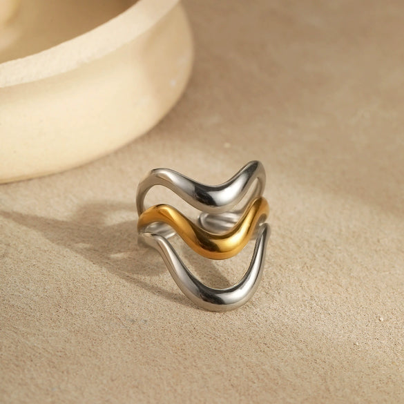 Fashion Line Design Stainless Steel Ring Light Luxury Style Geometric Wave Pattern Electroplated