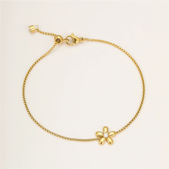 Fashion Luxury Stainless Steel Women's Geometric Flower Diamond Bracelet With Electroplating