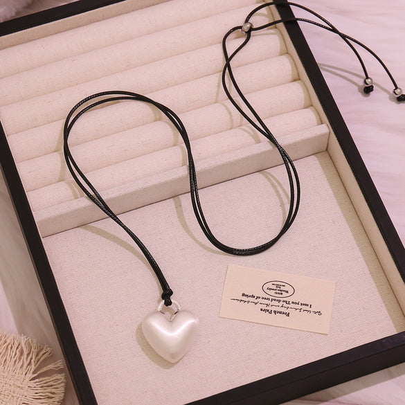Fashion Matte Alloy Heart Shape Long Necklace For Women