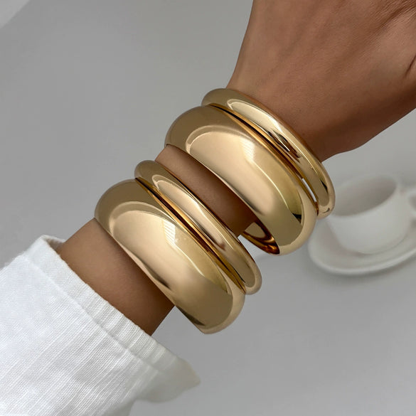 Fashion Metal Retro Geometric Electroplated Bracelet For Women