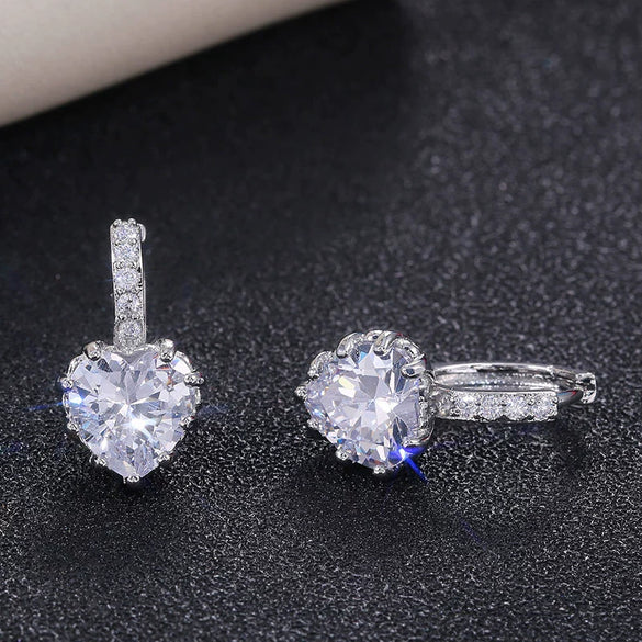 Fashion Multicolor Zircon Love Earrings Temperament Peach Heart Crystal Jewelry Made Of Copper With Geometry Design