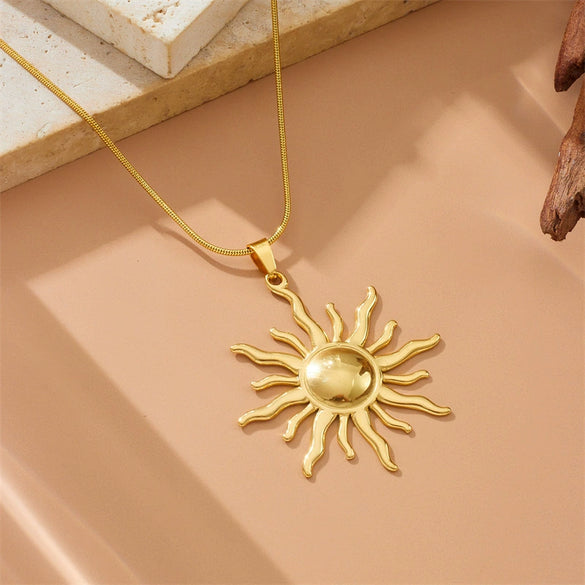 Fashion Niche Design Gold Plated Stainless Steel Sun Totem Pendant Snake Bone Chain Jewelry Necklace For Women