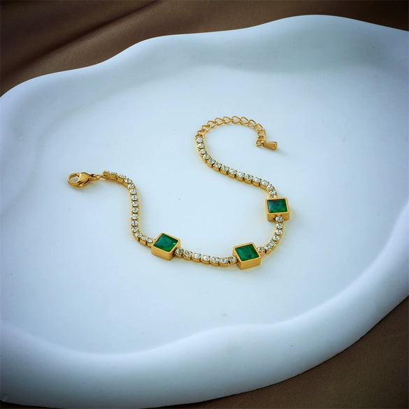 Fashion Niche Diamond Square Emerald Gem Pendant Titanium Steel Jewelry Bracelet With Geometric Pattern And Electroplating Treatment