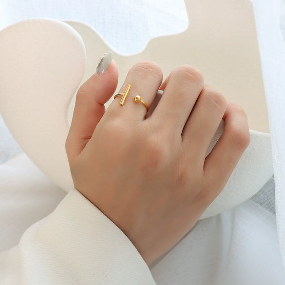 Fashion Ol Geometry Style Simple Tshape Open Titanium Steel 18K Gold Electroplated Ring With Letters Numbers Text Pattern For Women Couple Tail Ring