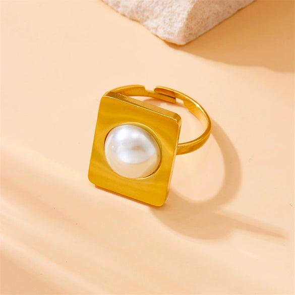 Fashion Retro Geometric Stainless Steel Goldplated Ring For Women