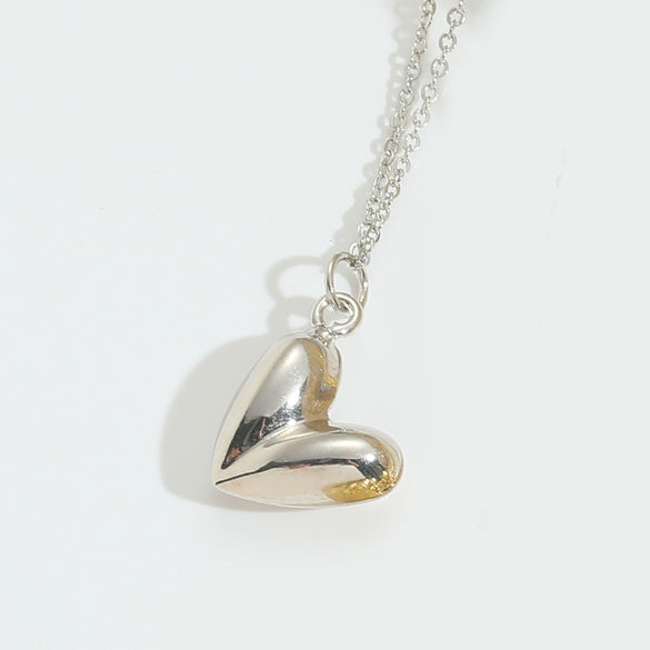 Fashion Retro Shell Pendant Necklace For Ladies Copper Material Heart Shape Electroplating Process O Word Chain