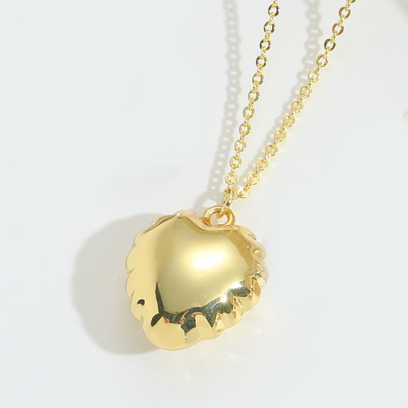 Fashion Retro Shell Pendant Necklace For Ladies Copper Material Heart Shape Electroplating Process O Word Chain