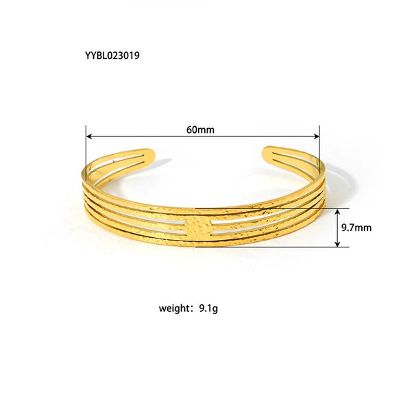 Fashion Retro Women's Open Palace Style Stainless Steel Bracelet Gold Plated With Vacuum Real Gold Electroplating In Pvd Furnace