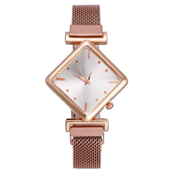 Fashion Rhombus Women's Metal Watch With Quartz Movement And Suction Iron Buckle