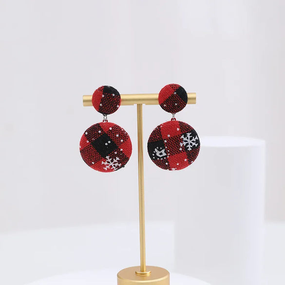 Fashion Round Snowflake Cloth Women'S Earrings 1 Pair