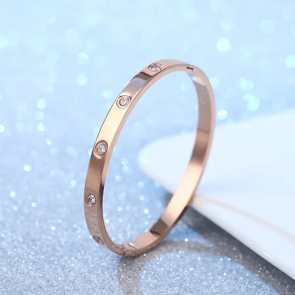 Fashion Round Stainless Steel Diamond Bangle