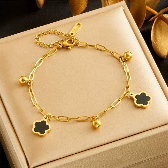 Fashion Simple Black And White Shell Flower Pendant Stainless Steel Gold Plated Bracelet
