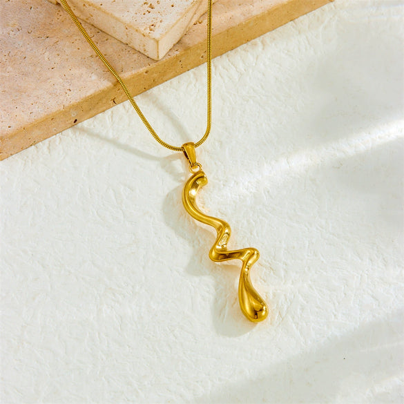 Fashion Simple Cold Style Geometric Stainless Steel Snake Bone Chain Necklace With Irregular Twisted Pendant And Gold Plating