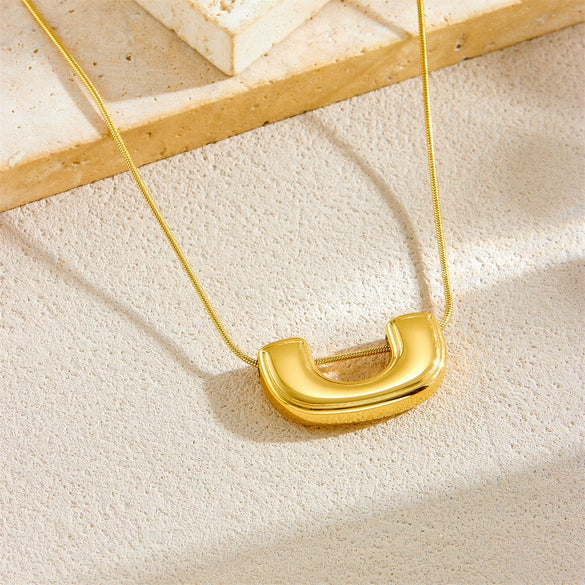 Fashion Simple Geometric Goldplated Stainless Steel Ushaped Pendant Clavicle Chain Women's Jewelry Necklace