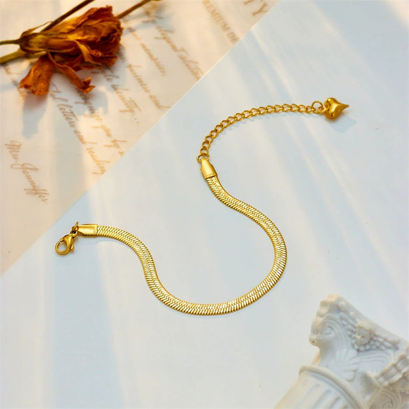 Fashion Simple Niche Design Snake Bone Chain Plain Ring Jewelry Bracelet Titanium Steel Electroplated Unisex