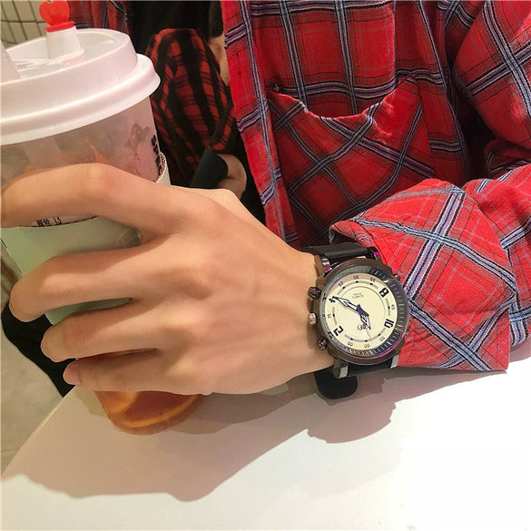 Fashion Simple Trendy Sports Watch Alloy Case Silicone Strap Round Dial