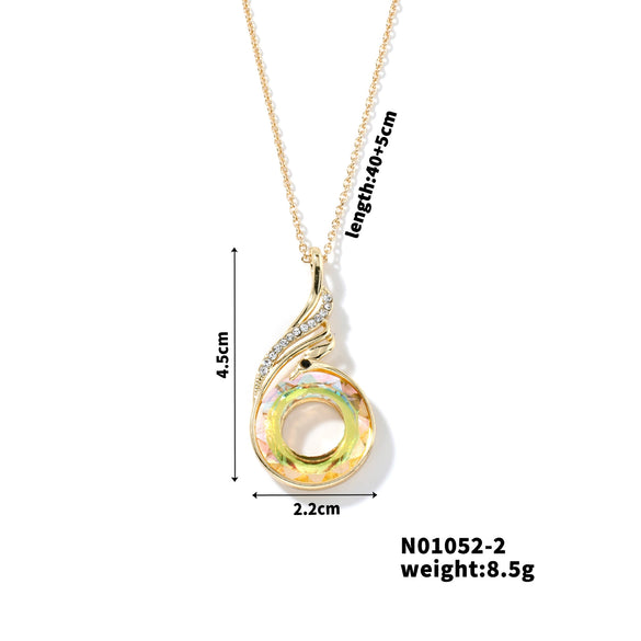 Fashion Simple Women's Stainless Steel And Zircon Necklace With Geometric Style And Electroplating Treatment