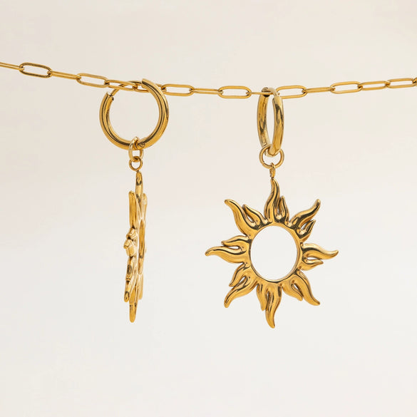 Fashion Stainless Steel Bracelet And Women's Earrings With Electroplating Ins Style Minimalist Sunflower Design