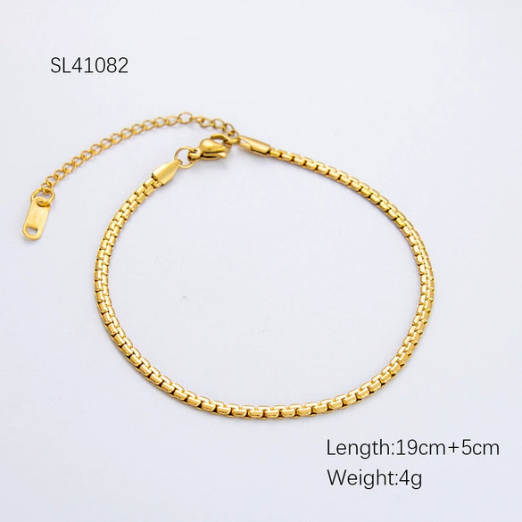 Fashion Stainless Steel Bracelet With Embossed Flower Cuban Chain And Geometric Pattern Electroplated For Men And Women