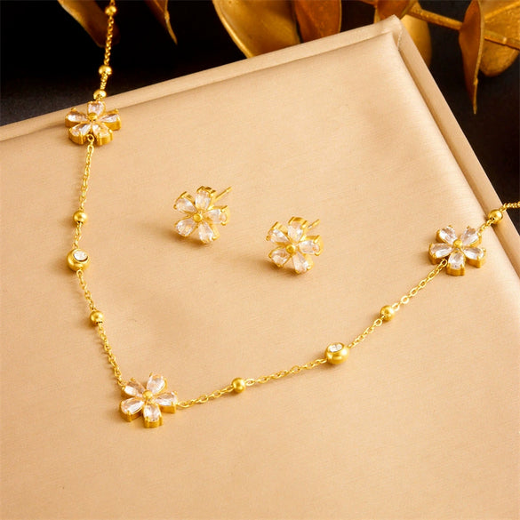 Fashion Stainless Steel Flower Necklace Jewelry Suit With Electroplating Treatment