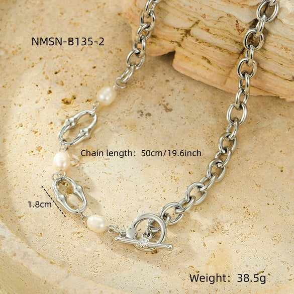 Fashion Stainless Steel Necklace For Women With Splicing Process And Pearl Chain Inlay And Electroplating Treatment