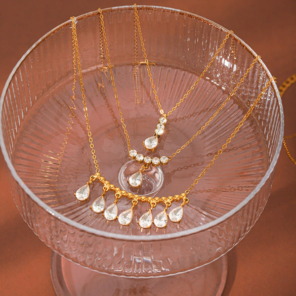 Fashion Stainless Steel Teardrop Pendant Necklace With Zircon Inlay Geometric Ins Style Vacuum Plated Light Luxury Jewelry