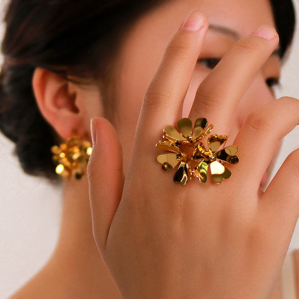 Fashion Stainless Steel Three Dimensional Flower Opening Ring Earrings 18K Furnace Vacuum Plated Jewelry For Women