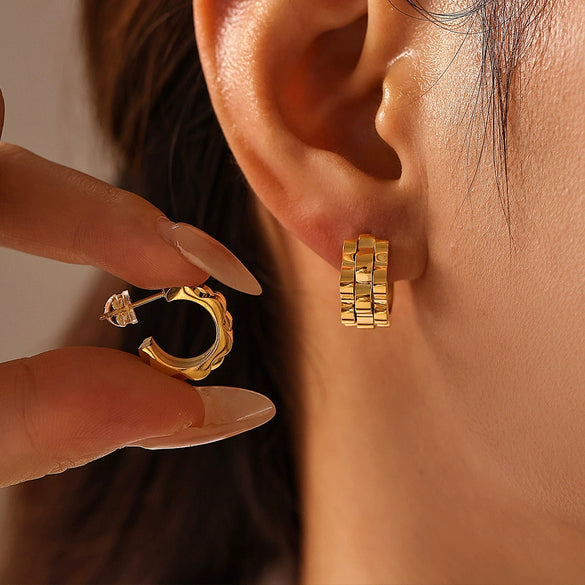 Fashion Strap Textured C Shaped Stud Earrings Stainless Steel 18K Gold Plated Electroplated Geometric Women's Earrings