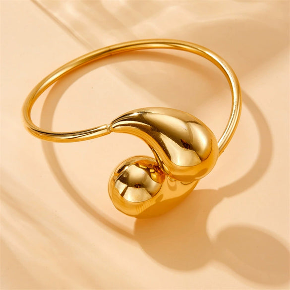 Fashion Temperament Big Water Drop Stainless Steel Gold Plated Bracelet With Electroplating Treatment