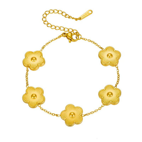Fashion Titanium Steel Five Leaf Clover Electroplated Jewelry Set Necklace Bracelet