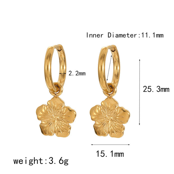 Fashion Titanium Steel Flower Earrings For Ladies With Electroplating