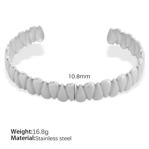 Fashion 316L Stainless Steel Goldplated Cshaped Opening Adjustable Bracelet With Oil Dropping Design And Electroplating Process