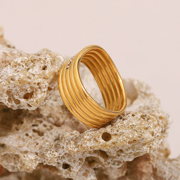 Fashion Trend Ring Stainless Steel 18K Gold Plated Multilayer Twisted Geometric Design