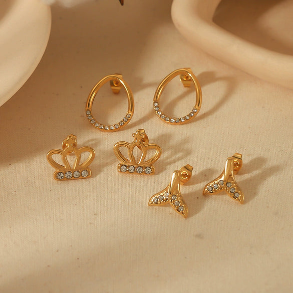 Fashion Unisex Stainless Steel Fishtail Crown Geometric Diamondencrusted Electroplated Earrings