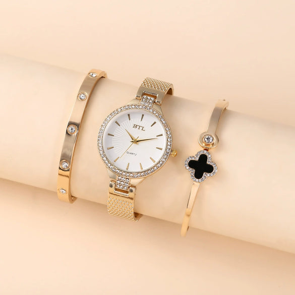Fashion Waterproof Diamondencrusted Titanium Steel And Zinc Alloy Women's Square Bracelet Watch With Horseshoe Buckle
