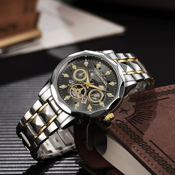 Fashion Waterproof Luminous Automatic Quartz Relief Hollow Alloy Men's Watch With Mineral Reinforced Glass Mirror And Stainless Steel Buckle