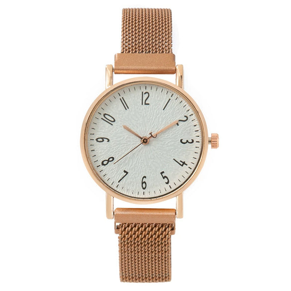 Fashion Women's Alloy Metal Strap Round Dial Quartz Watch With Magnet Strap