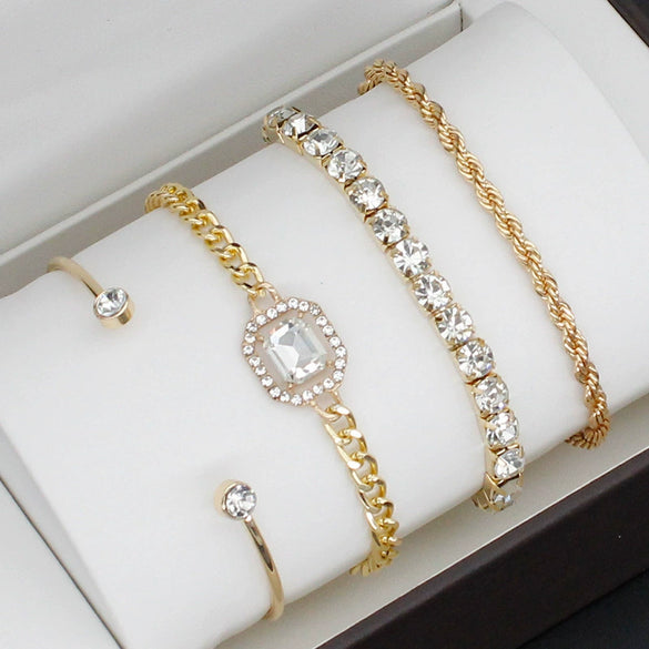 Fashion Women's Alloy Quartz Watch With Imitation Leather Strap And Stainless Steel Clasp