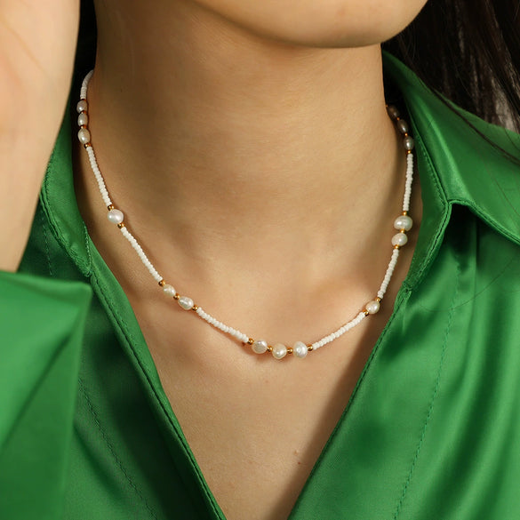 Fashion Women's Natural Pearl 316L Stainless Steel Electroplated Clavicle Chain Necklace