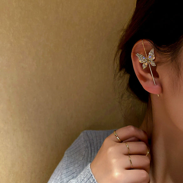 Fashionable Alloy Butterfly And Bow Ear Clips For Women With Diamond Treatment Process