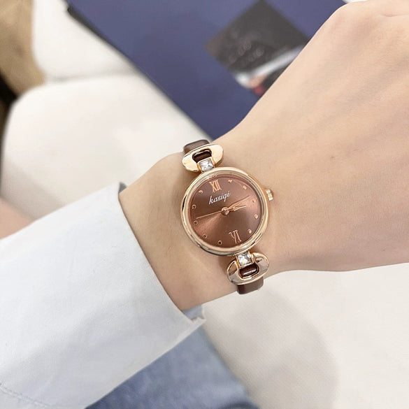 Fashionable Elegant Women's Alloy Quartz Watch With Round Dial And Pin Buckle