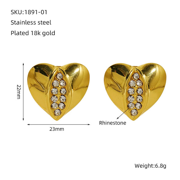 Fashionable Heart Titanium Steel Earrings 18K Gold Plated Water Plated