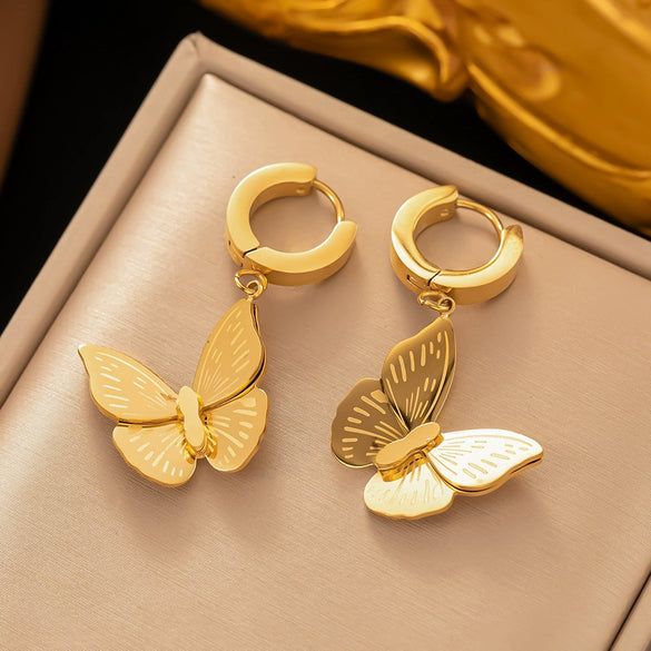 Fashionable High End Light Luxury Stainless Steel Earrings For Women With Geometric Design And Electroplating