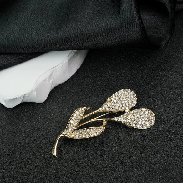 Fashionable Leaf Brooch Alloy Crystal Electroplated Hollow Design